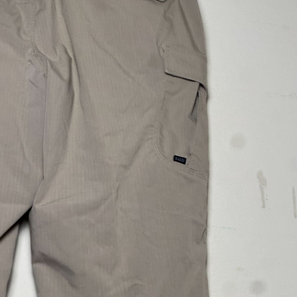 5.11 Tactical Adjustable Flex Cargo Pant Men 42x32 Tech Work Durable Utility - Picture 13 of 14